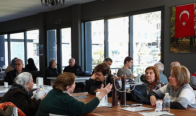 Barbaros Aile Çay Bahçesi Antalyalıların buluşma noktası olmayı sürdürüyor!