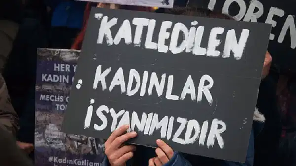 Bursa'da kadın cinayeti: Eşini uykusunda öldürdü, çocuklarına 'intihar' dedi