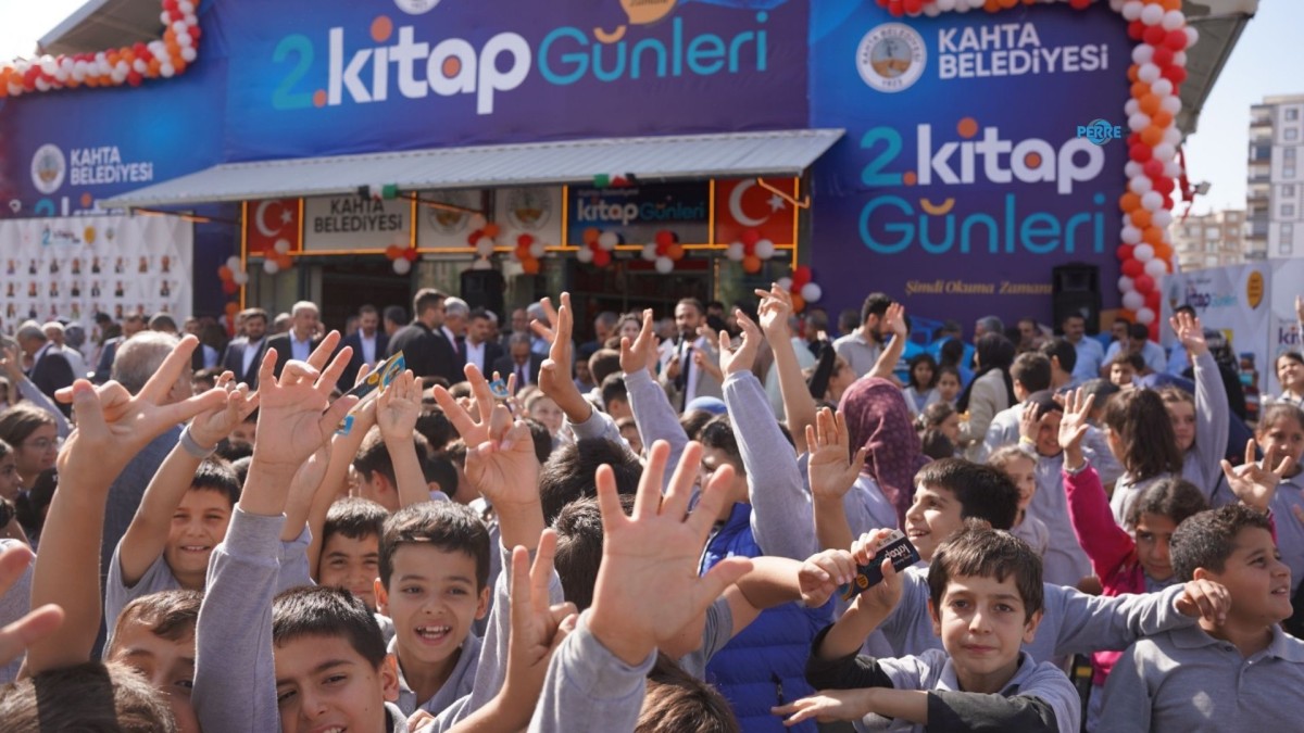 Kahta 2. Kitap Günleri’nde yoğun ilgi: Salonlar doldu, ziyaret saatleri uzatıldı