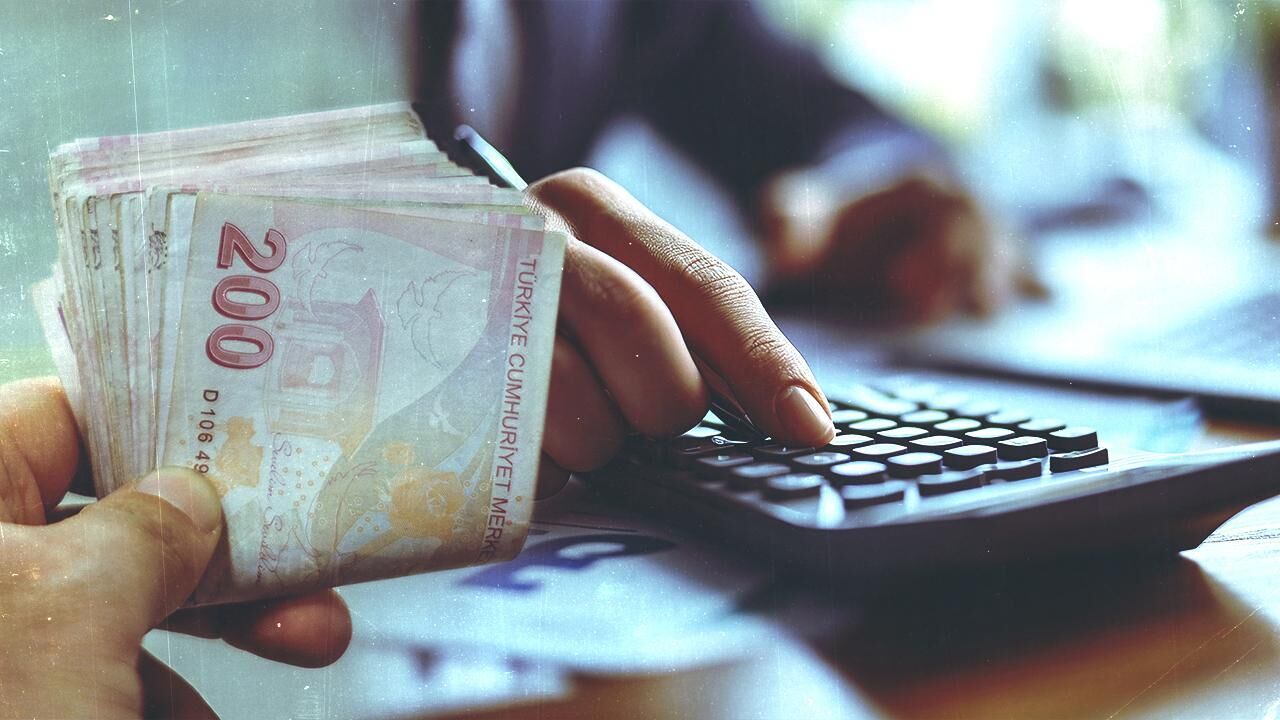 Memur ve emeklinin gözü 2027 zammında...Masadaki  4 senaryo!