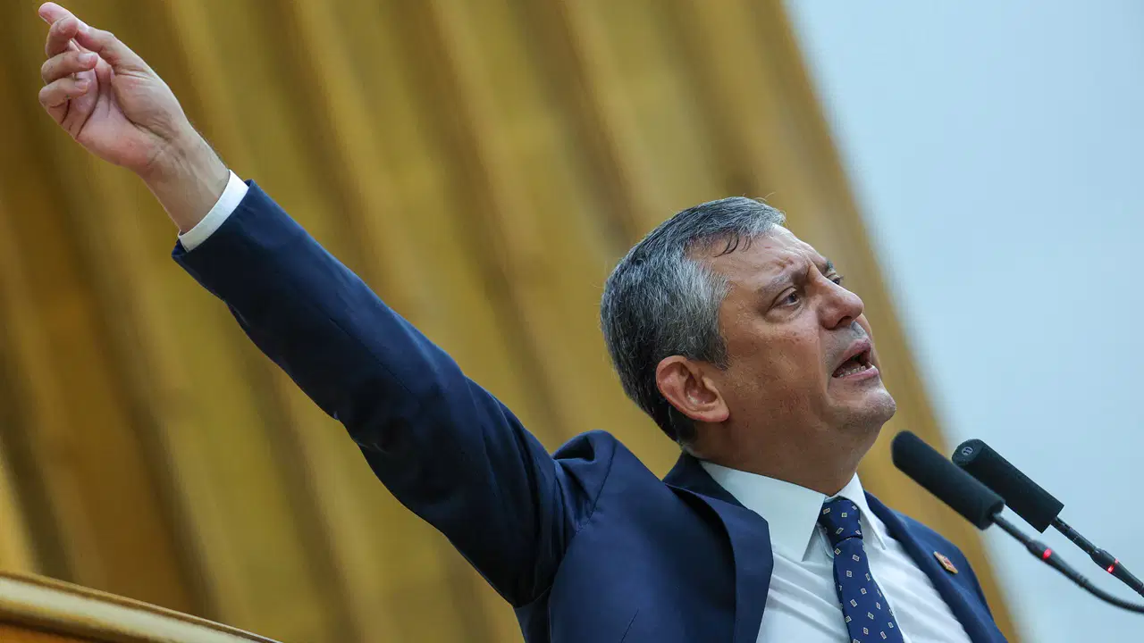 Özgür Özel YENİ Parti logosu belli oldu mu? YENİ Parti logosu ne?