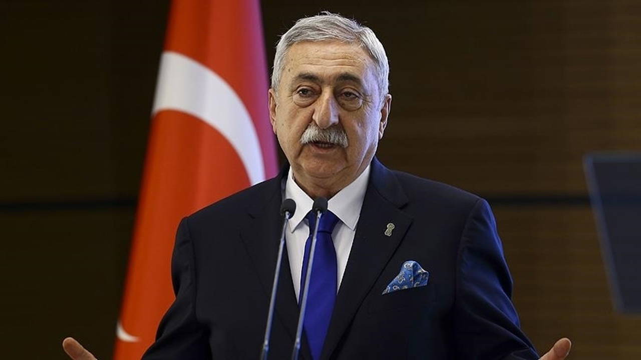 TESK'ten kredi kartı komisyonları çağrısı: 'Esnaf altından kalkamaz'