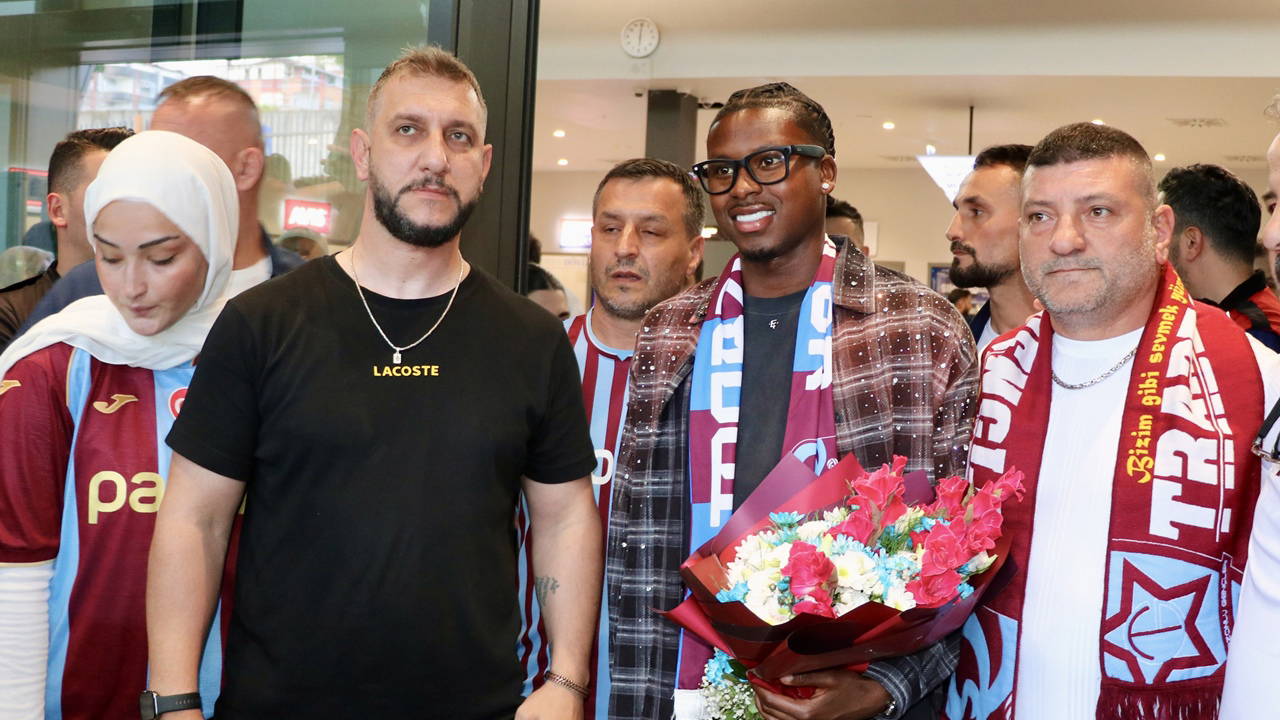 Trabzonspor'un yeni transferi Sidny Lopes Cabral, şehre geldi